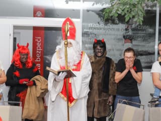 Adventní dílničky v AVAPS